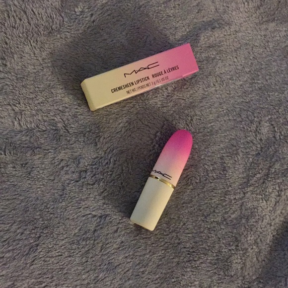 BNIB MAC PURE HAPPINESS LIPSTICK LUNAR NEW YEAR - Picture 2 of 3